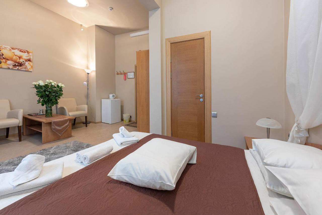 Room In Bb - Valensija - Suite For Two In Nice Hotel Jūrkalne Buitenkant foto