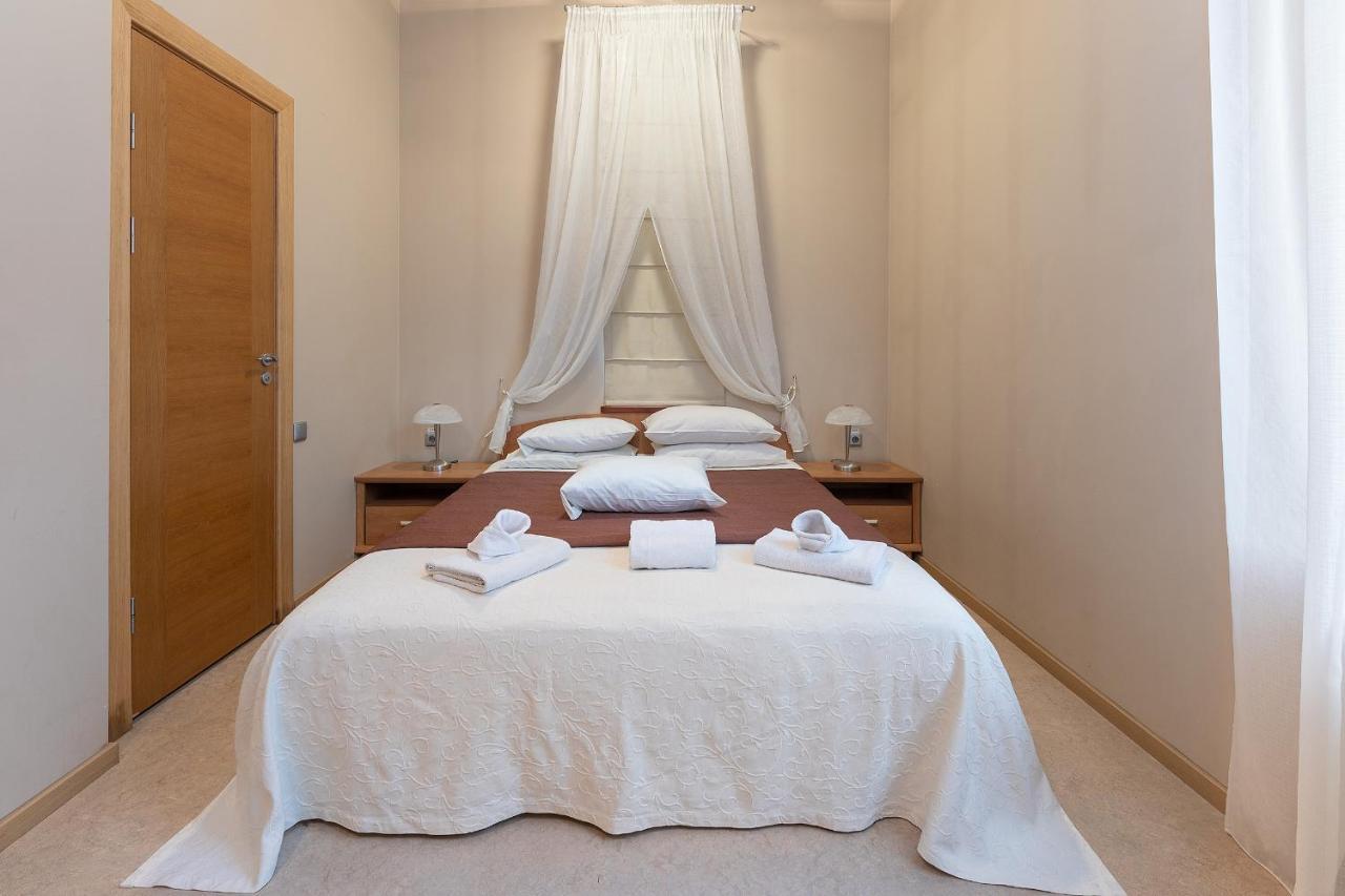 Room In Bb - Valensija - Suite For Two In Nice Hotel Jūrkalne Buitenkant foto